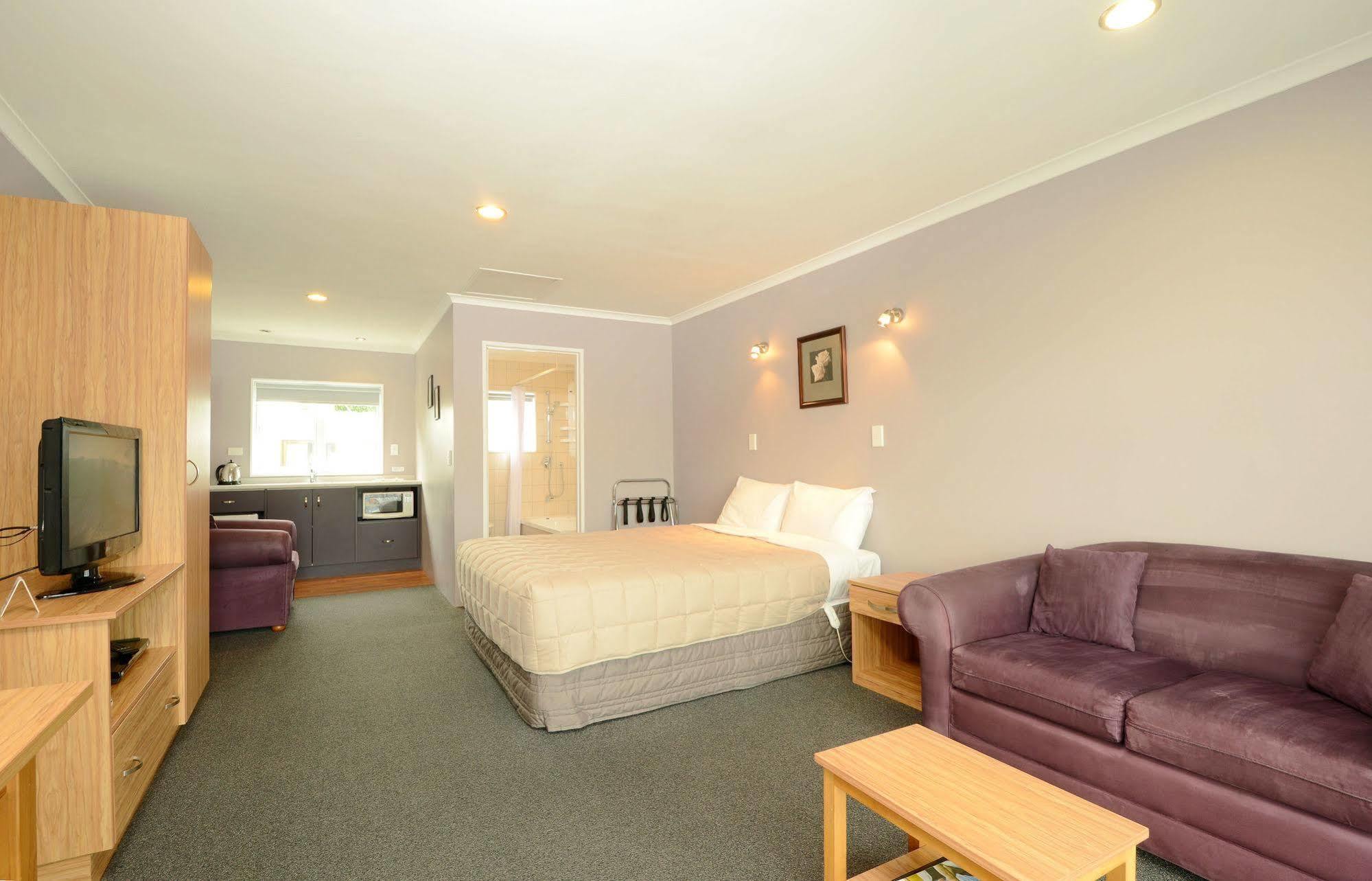 Tower Lodge Motel Invercargill Exterior photo